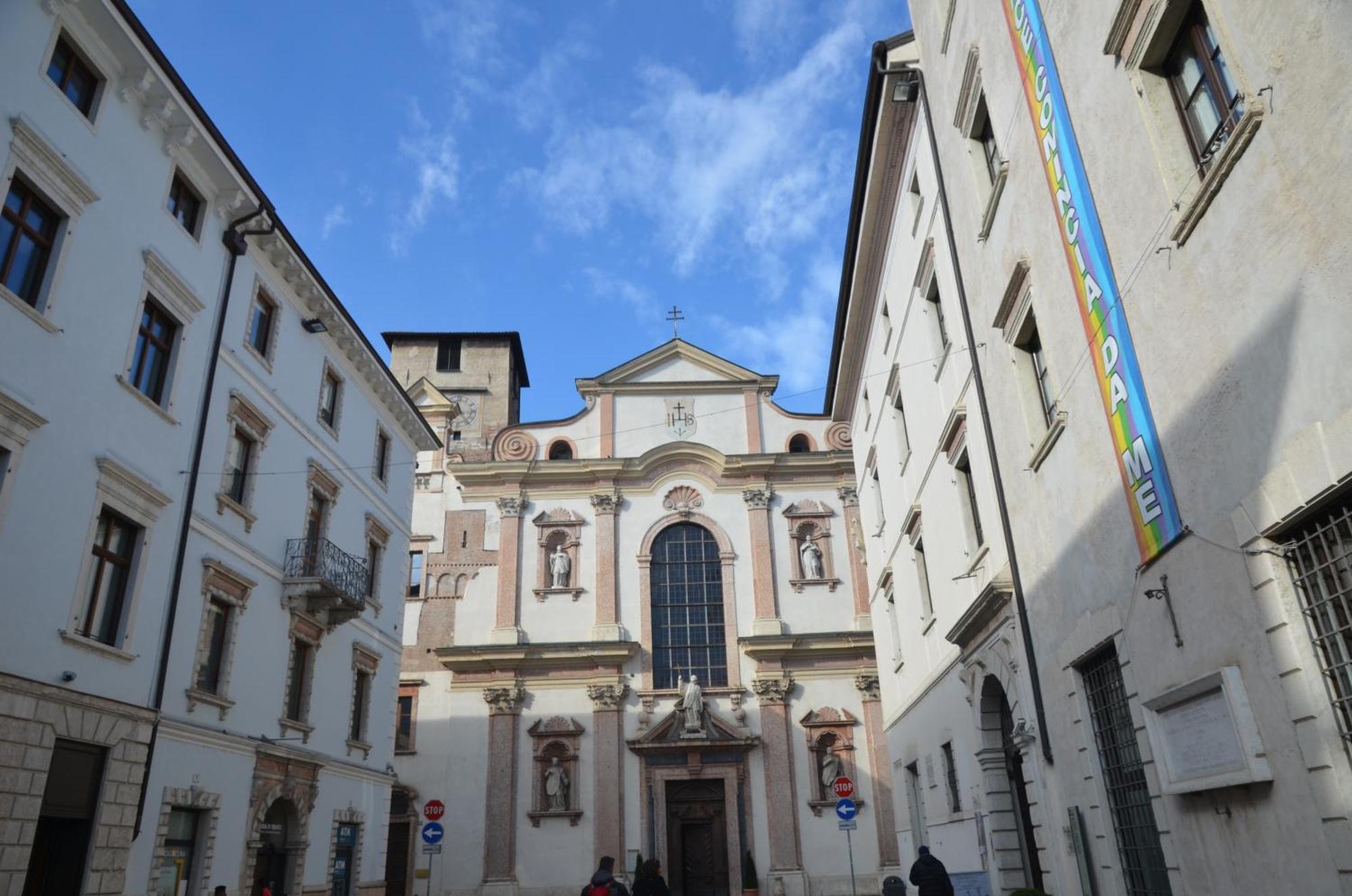 B&B La Loggia Del Castello Trento Exterior foto